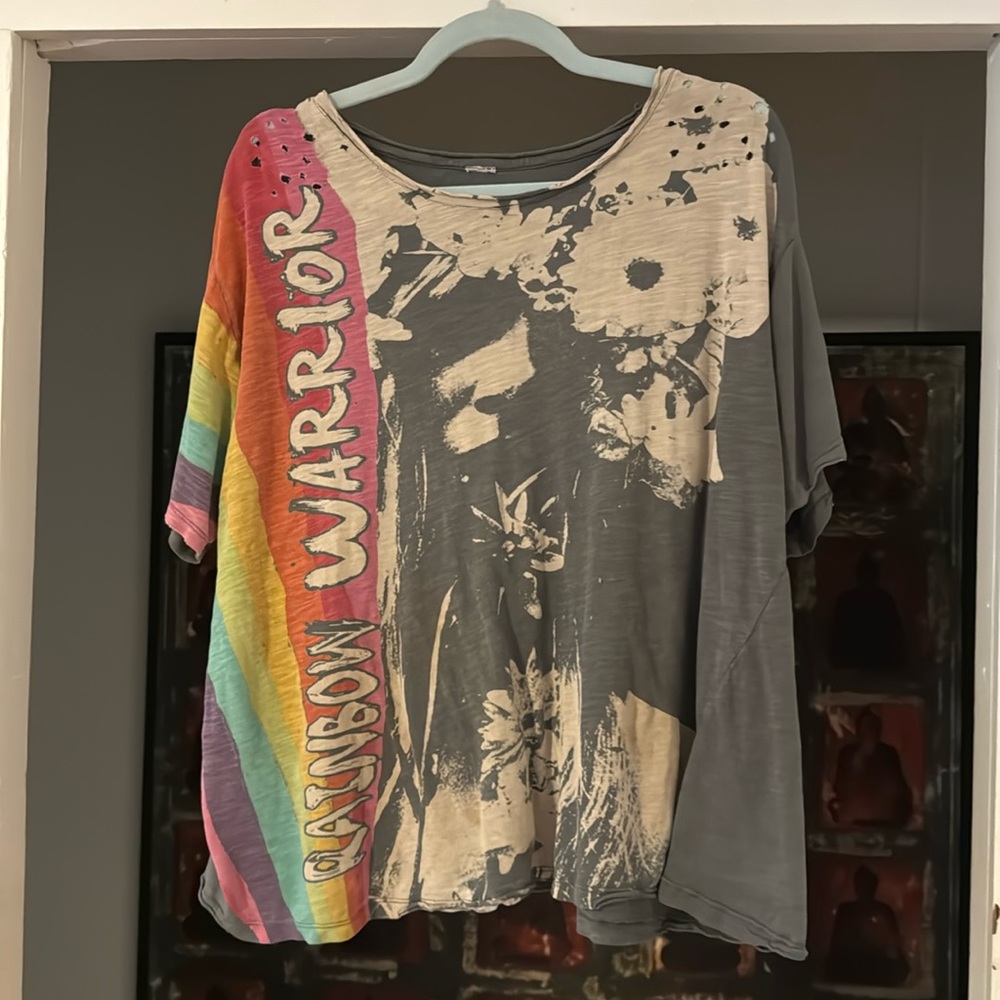 Magnolia Pearl “Rainbow Warrior” t-shirt. Gray with rainbow splash.